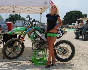 Motorsports-Girls-55